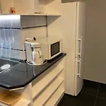 Eva Apartmanhaz * Balatonlelle