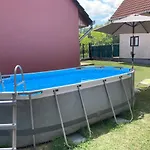 Eva Apartmanhaz * بالاتوليلّي