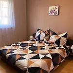 Eva Apartmanhaz * Balatonlelle