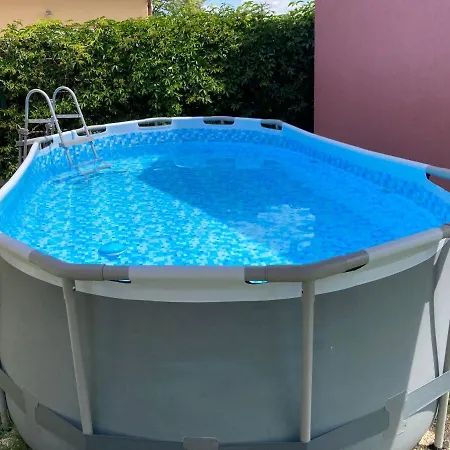 Eva Apartmanhaz *