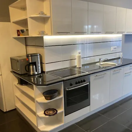 아파트 Eva Apartmanhaz 발라톤엘