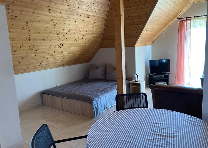 Apartament Eva Apartmanhaz Balatonlelle